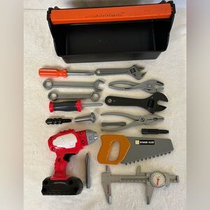 Black & Decker Kids Play Toolbox Accesories 17 Pieces